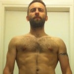 Freeletics Experiment vorher vorne angespannt