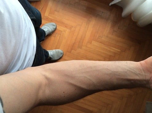 Freeletics Klimmzuege Arm
